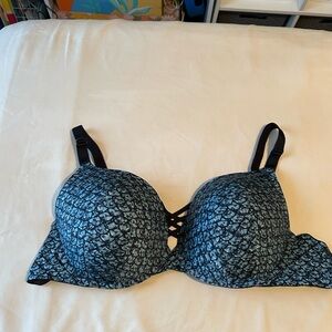 Black and Gray Women's Bra 46c